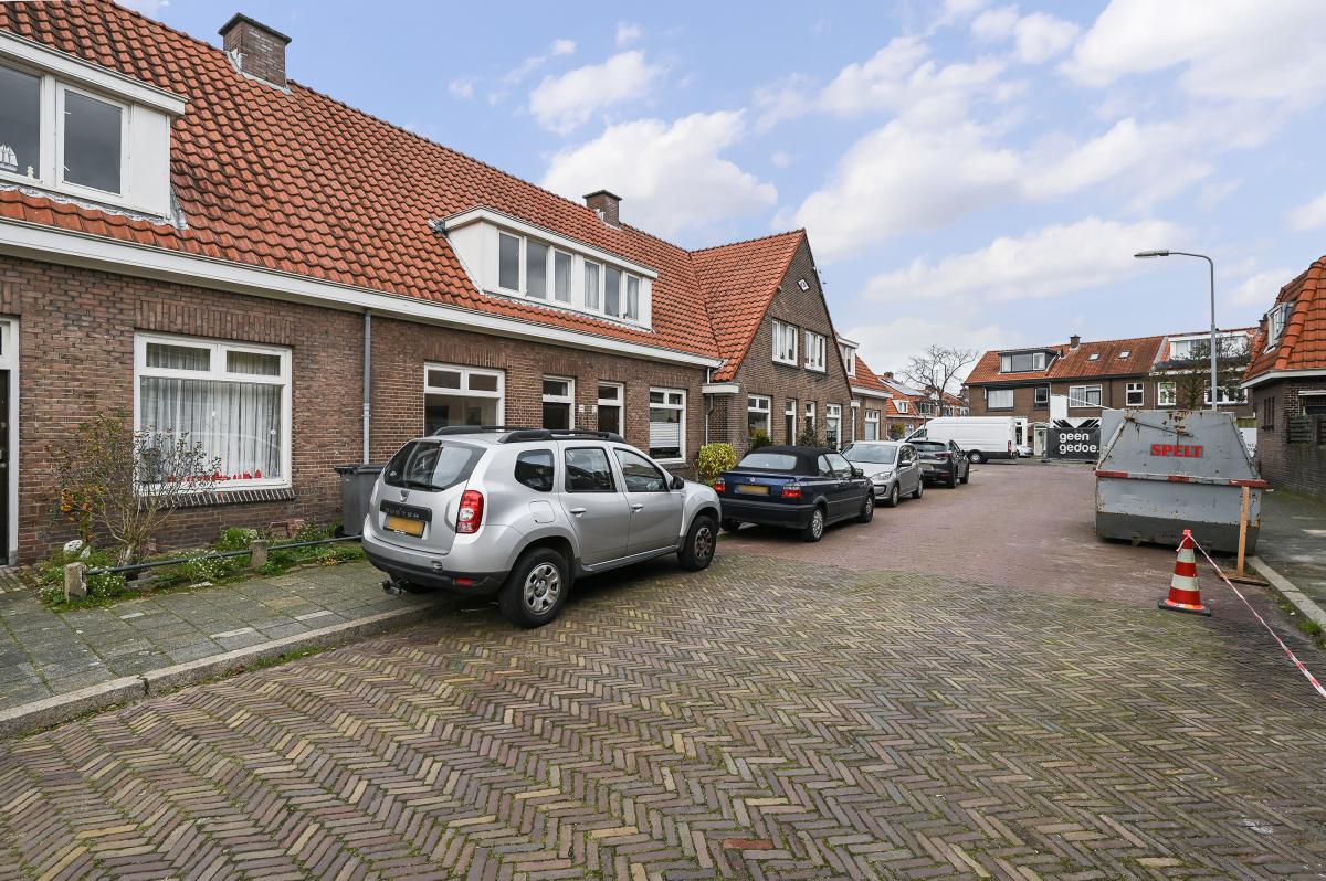 Emmastraat 55