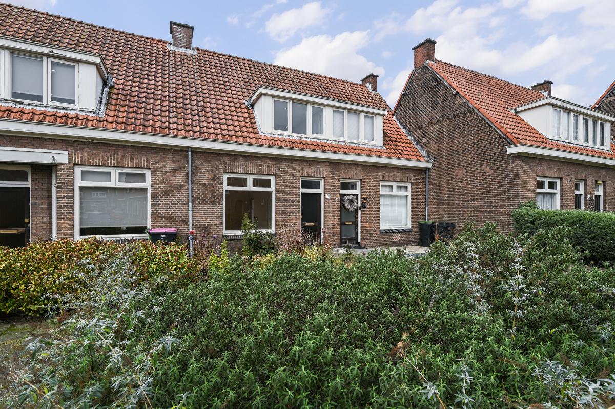 Emmastraat 31
