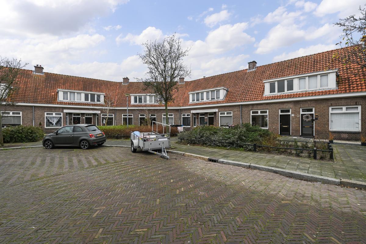 Emmastraat 31