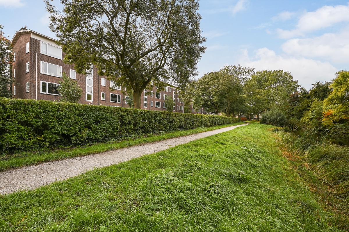 Nicolaas Beetslaan 100