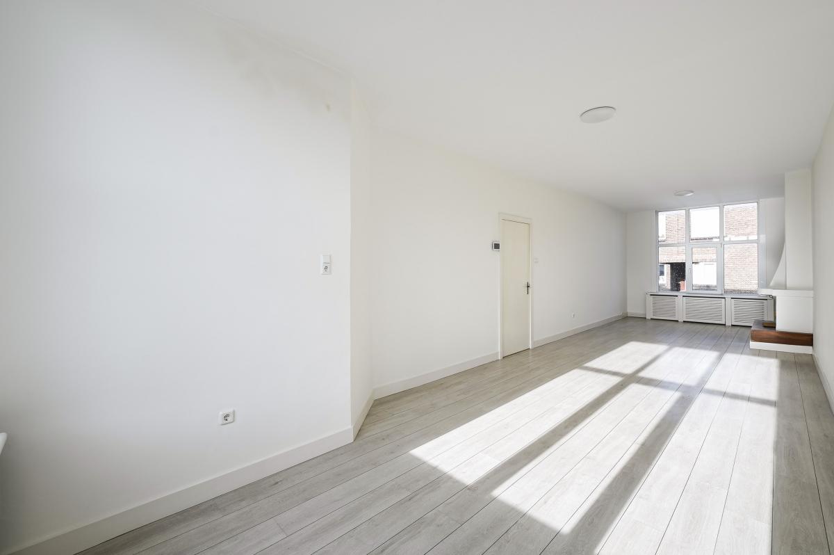 Van Naeltwijckstraat 82