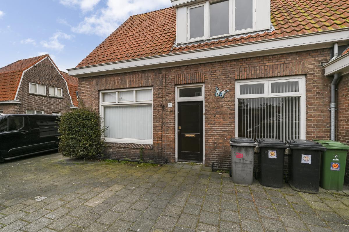 Emmastraat 1