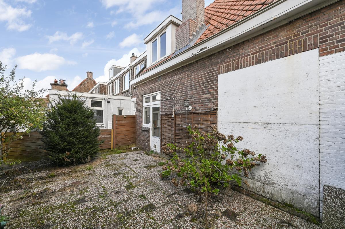 Emmastraat 1