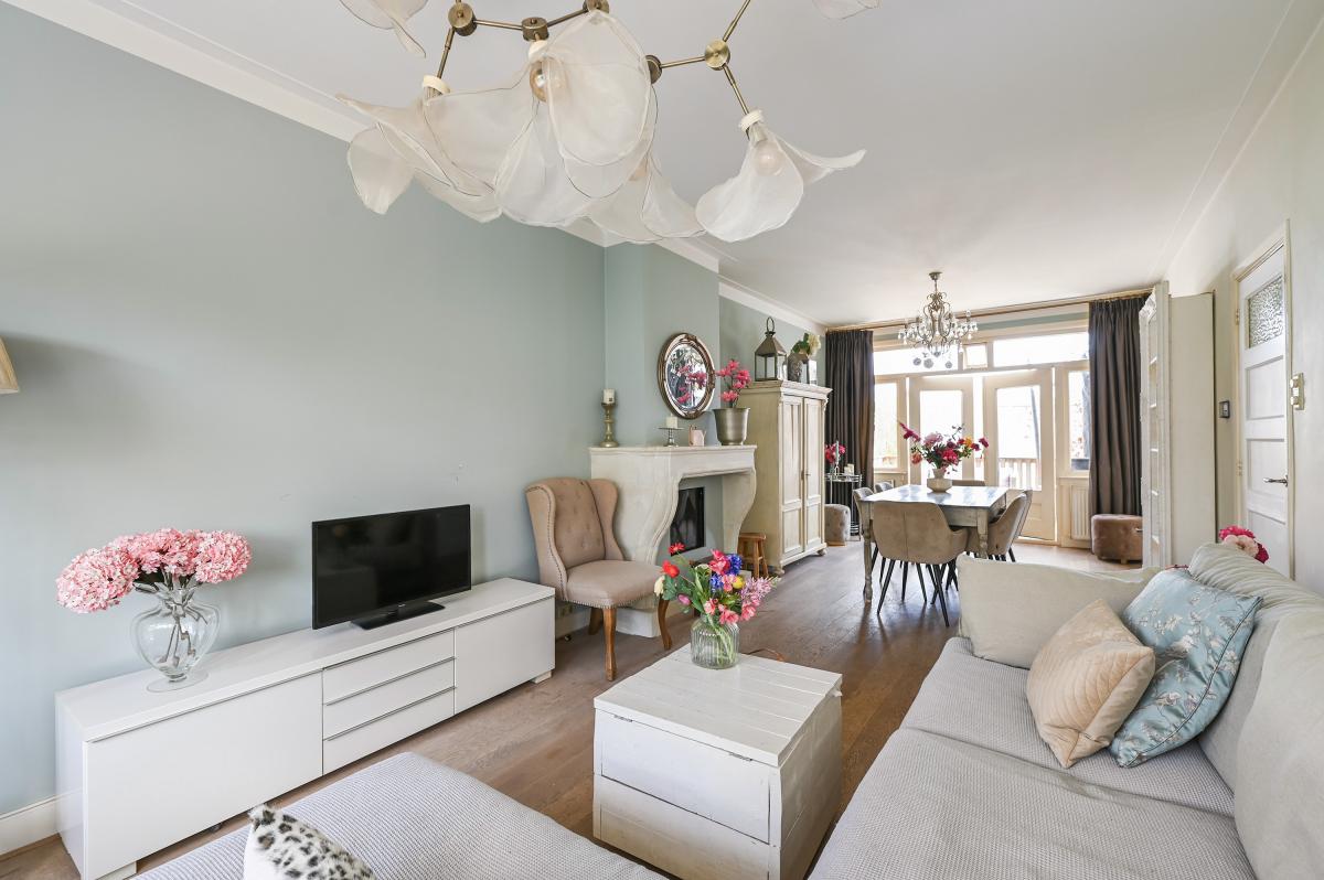 Van Schagenstraat 9A