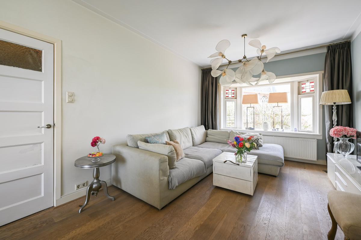 Van Schagenstraat 9A