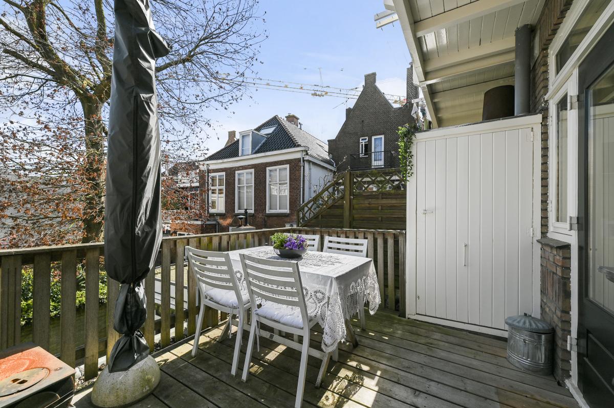 Van Schagenstraat 9A