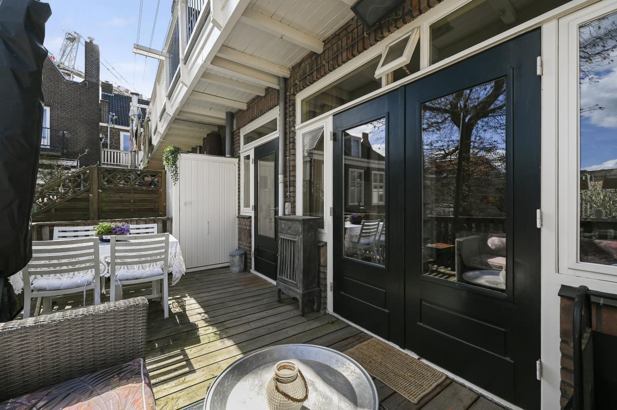 Van Schagenstraat 9A