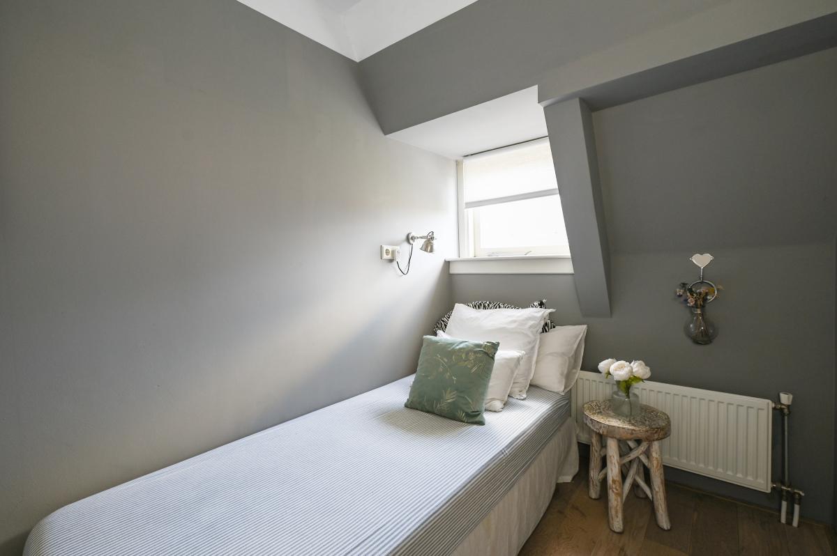 Van Schagenstraat 9A