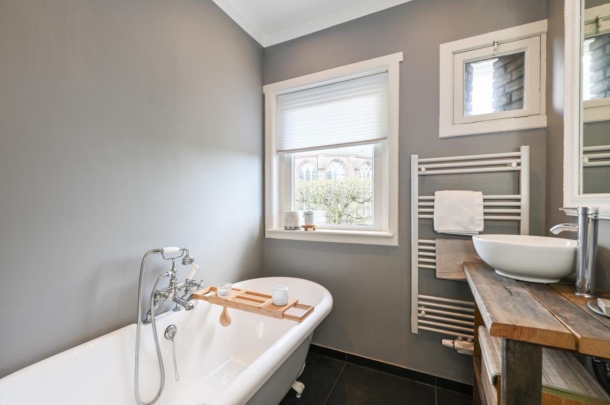 Van Schagenstraat 9A