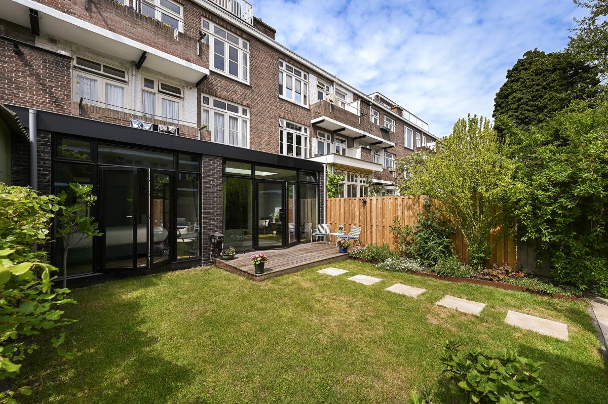 Stuyvesantstraat 319