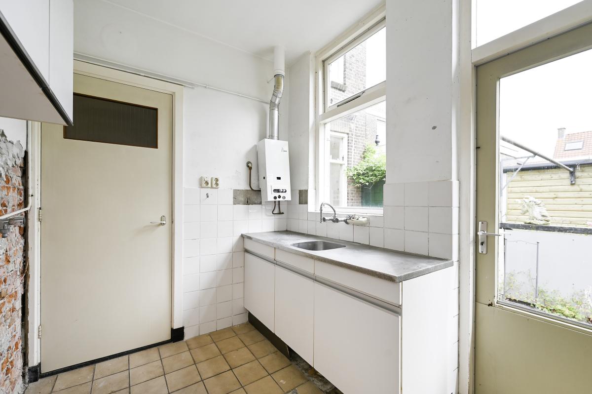 Emmastraat 15