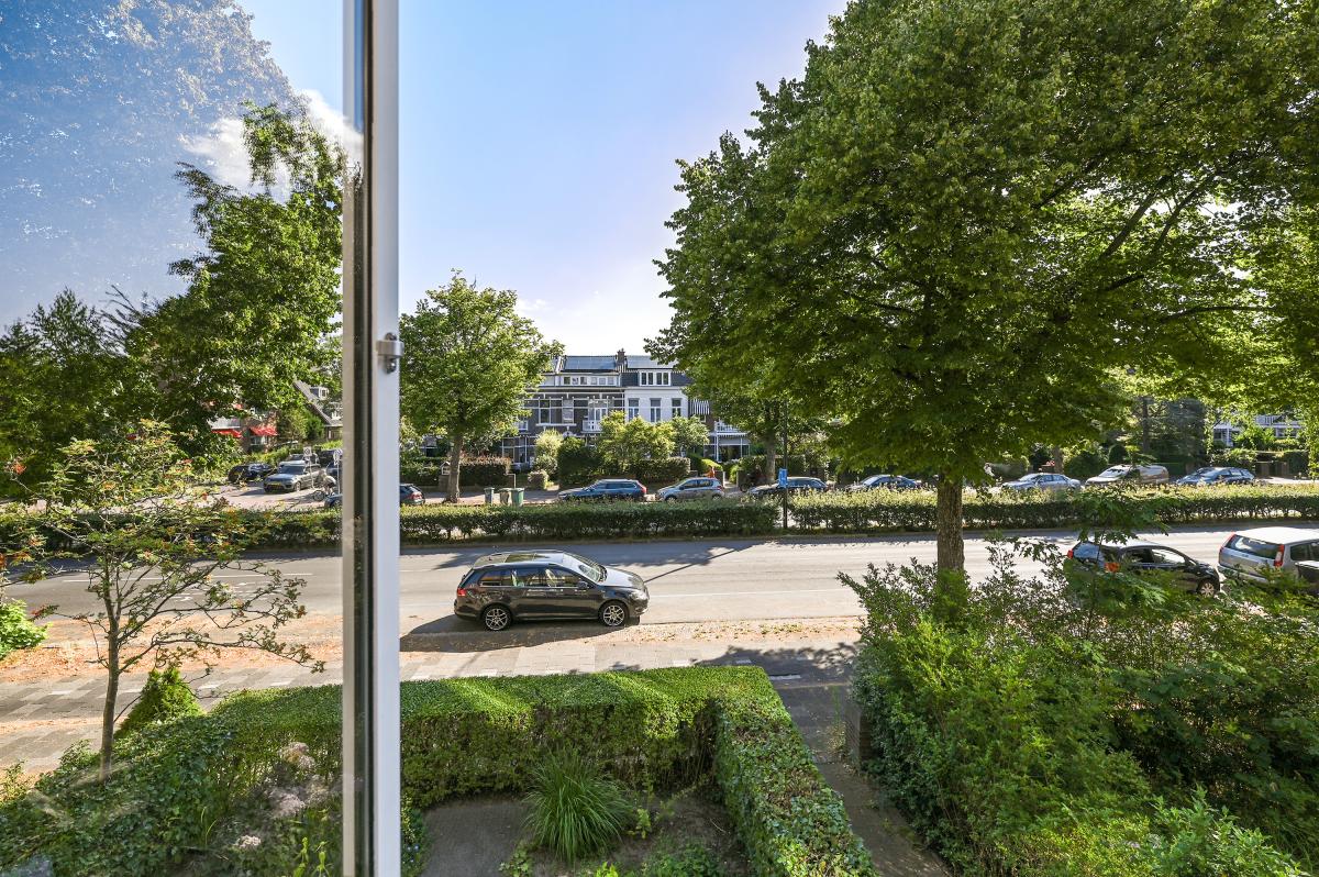 Laan van Nieuw Oosteinde 90