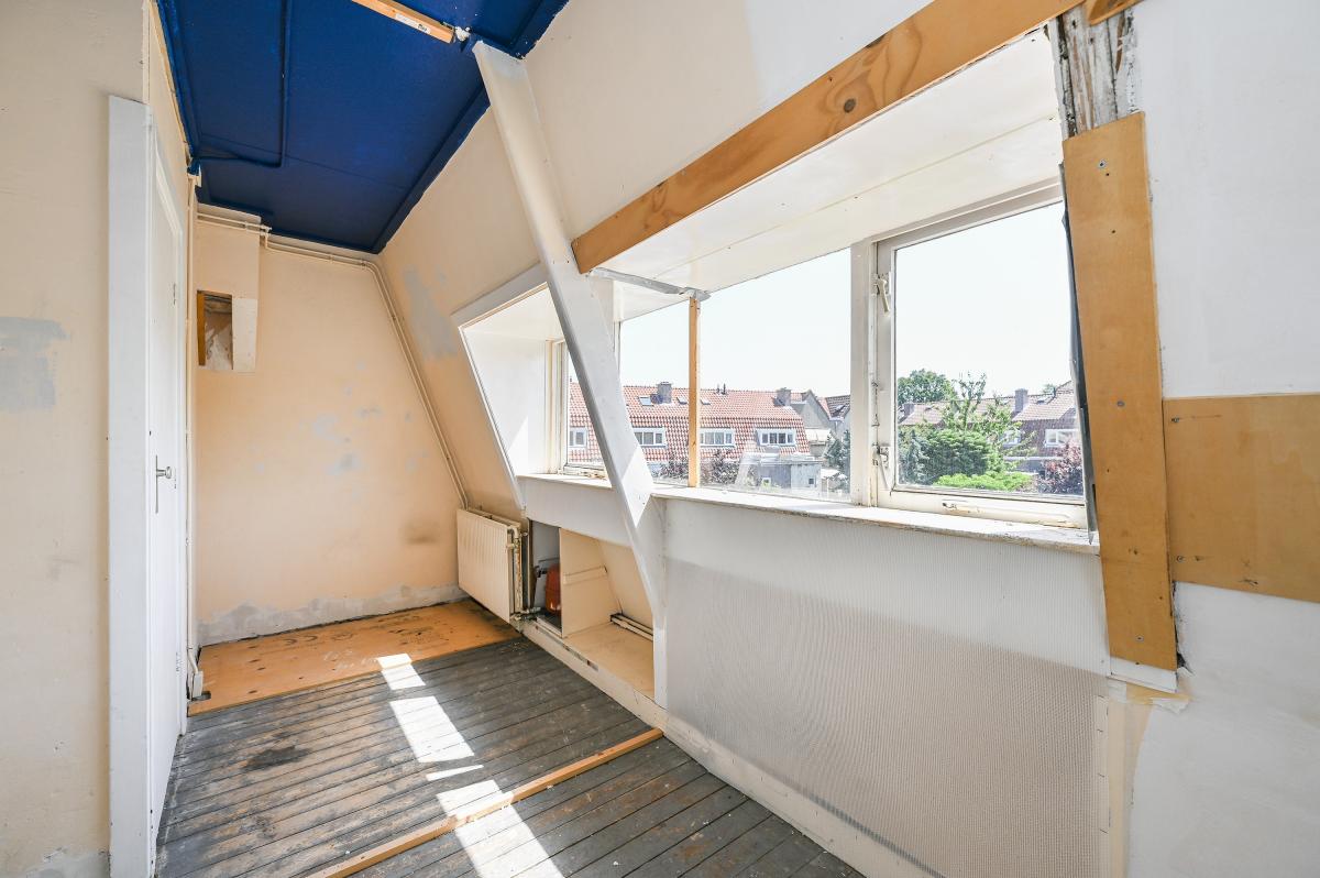 Emmastraat 28