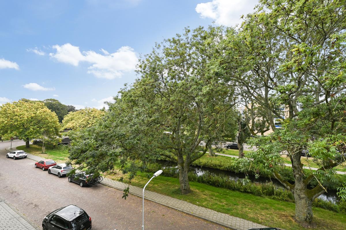 Aart van der Leeuwkade 36